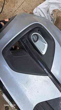 Оригинальная противотуманная фара с решёткой на Kia Sportage 2018–2021 годов. Киев