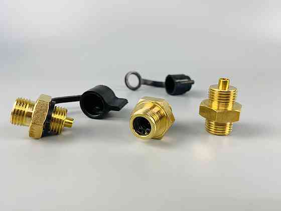 Клапан зливу конденсату М16х1.5, із захисним гумовим ковпачком (латунь) Мукачево