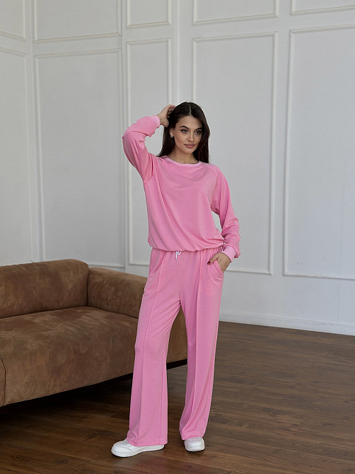 Жіночий спортивний костюм із широкими штанами Рожевий M/L Харків - фото 1
