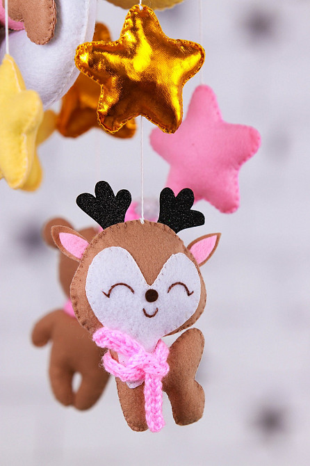 Мобіль на ліжечко WooolyWool «Ведмедик на місяці для дівчинки» Київ - фото 4