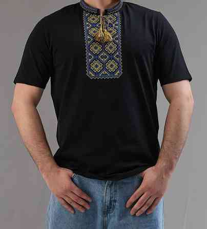 Чоловіча футболка вишиванка  чорного  жовто блакитною вишивкою на короткий рукав Київ