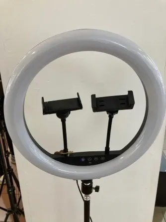 Кільцева LED лампа 26 см з тримачем для телефону, гнучкою ніжкою, регулюванням світла та пультом керування Одеса