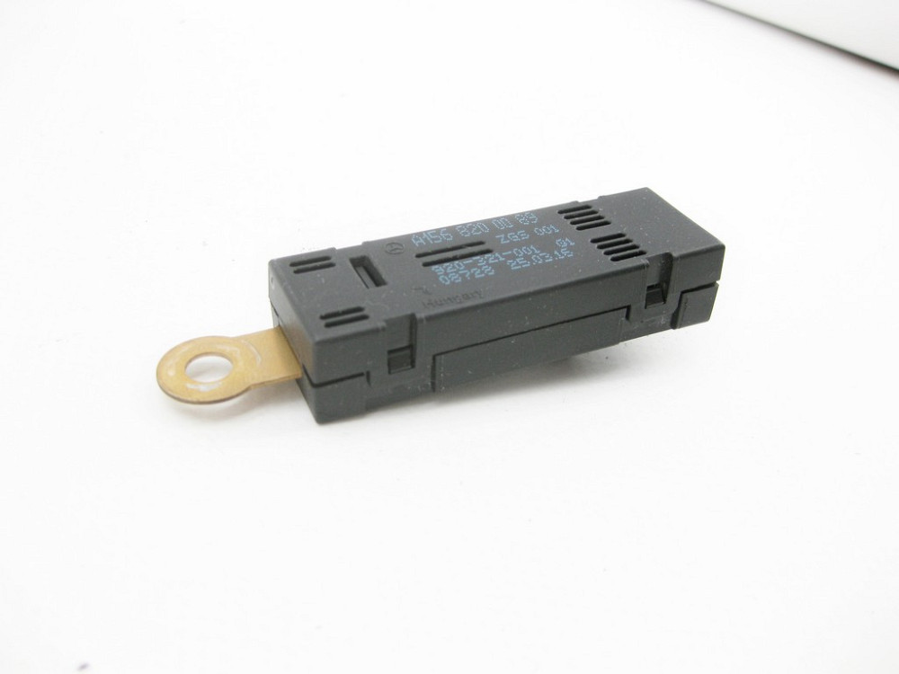 Mercedes-Benz  A1568200089 Перешкодний фільтр на правій стійці "C" C-Class W205 GLA X156 C253 Одеса - фото 2