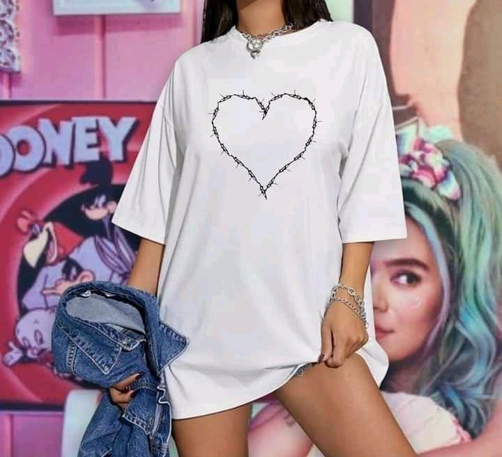 Футболка жіноча з принтом  48 Біла 2664085894 Дніпро - фото 1