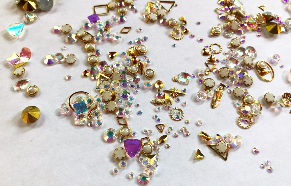 Стрази Swarovski мікс різні розміри і форми + формочки різних форм (1400 шт) АВ , бріліант і лілові. Київ - фото 7