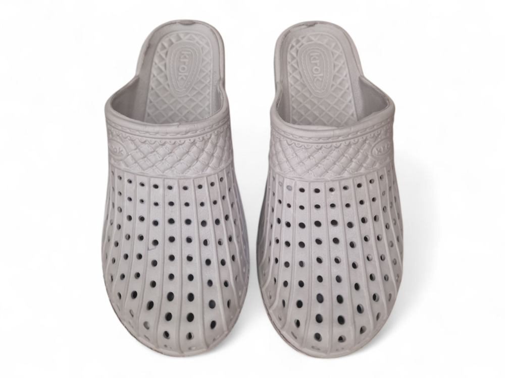 Жіночі шльопанці закритий шкарпетка танкетка бежеві перфорацією дірочками дихаючі миючі тапочки піна Одеса - фото 3