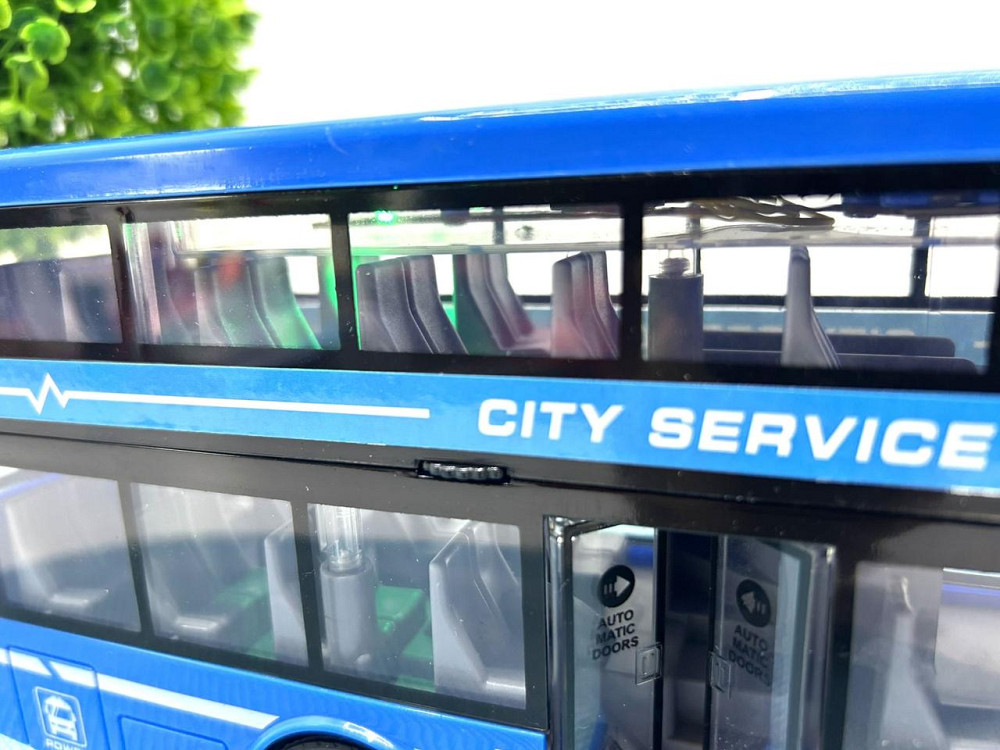 Автобус інерційний двоповерховий світло звук двері відкриваються гумові колеса Синій (RJ5504) Чернигов - изображение 7