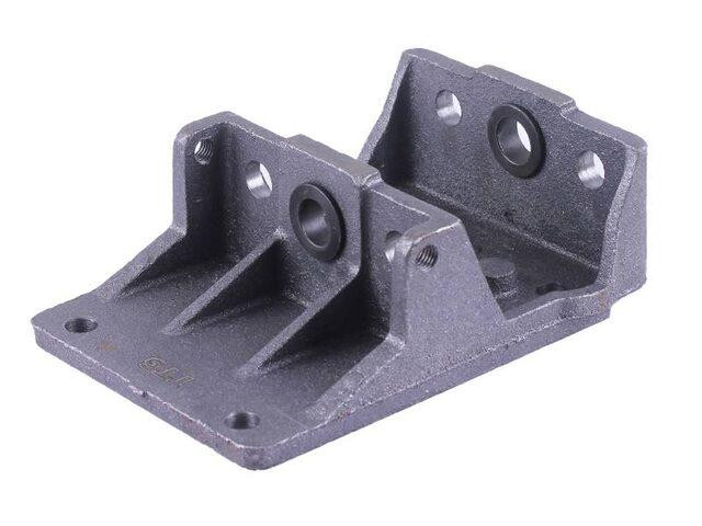 Крышка задняя корпуса КПП на КПП/6 Мукачево - изображение 1