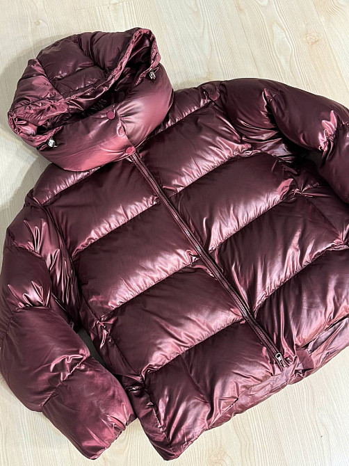 Куртка женская Lady Yep 10041 глянцевая пуффер оверсайз с капюшоном бордовая, бордовый, 44 Киев - изображение 12
