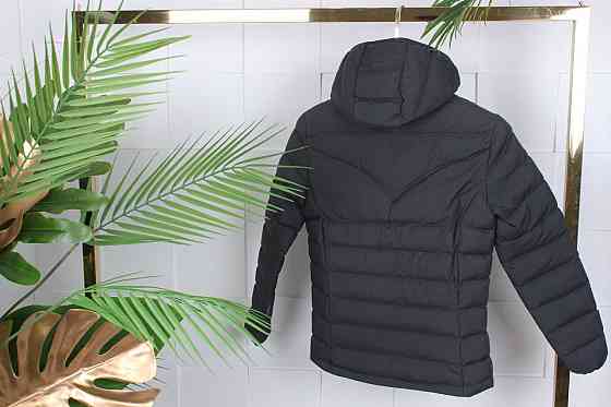 Демисезонная стеганая черная куртка для мальчика подростка на 9,10 лет Николаев