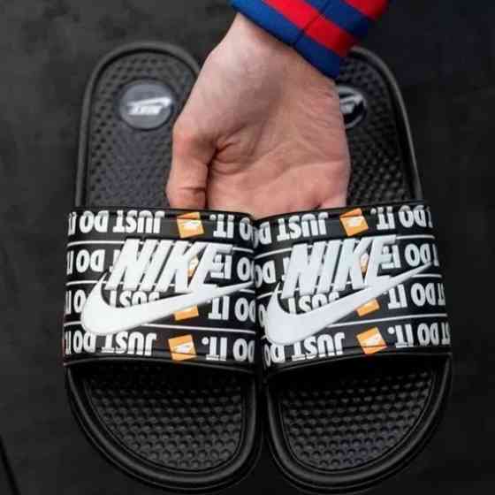 Чорні чоловічі Шльопанці Nike Сланці Білі капці Найк (розміри: 40,41,42,43,44) Дніпро