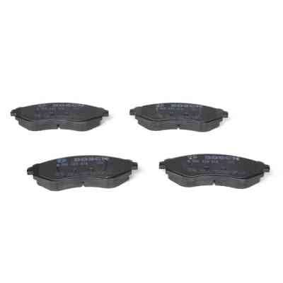 Тормозные колодки Bosch 0 986 424 818 Винница