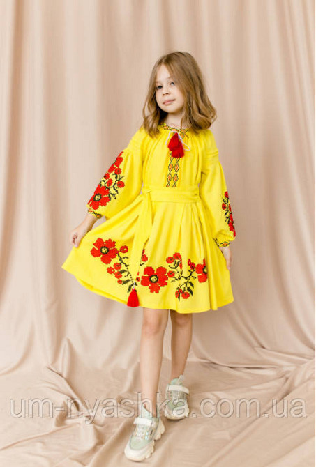 Детское вышитое платье натуральное полотно 