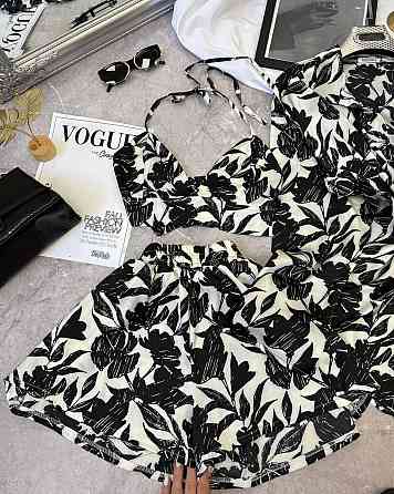 Жіночий легкий принтований костюм-трійка: сорочка топ і шорти із шовку Чорний Одеса