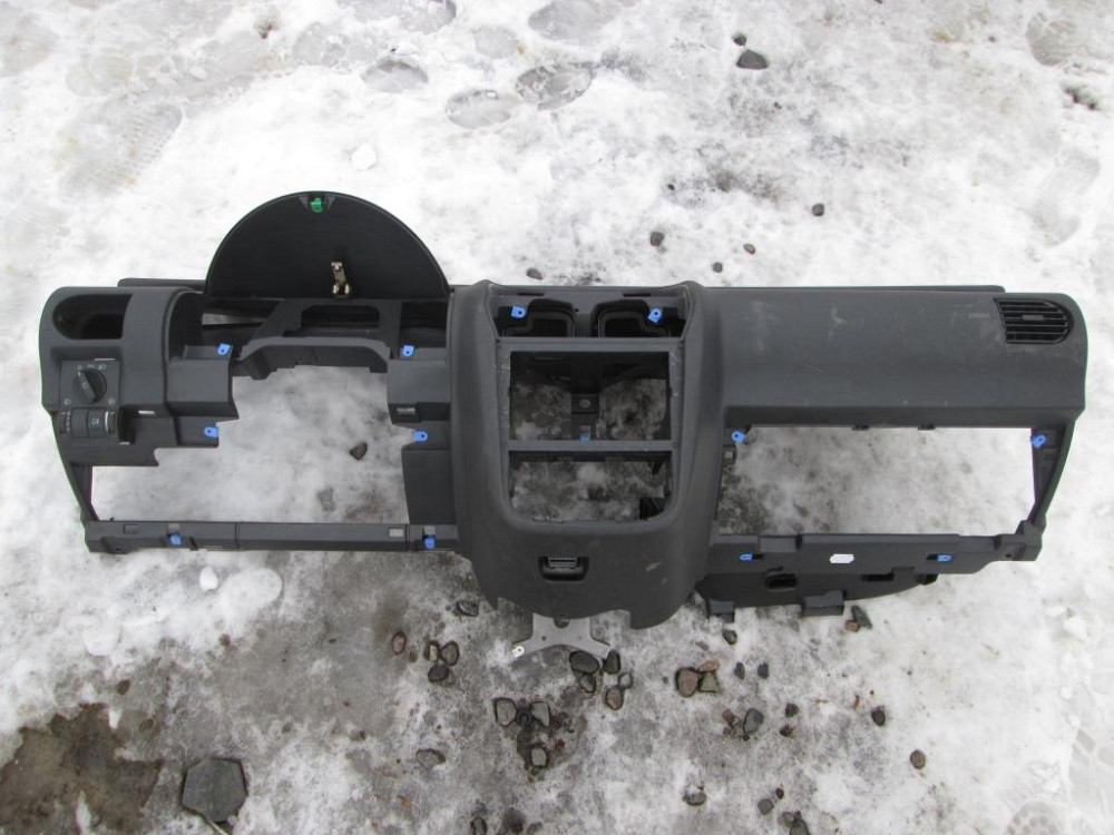 Панель салону передня (торпедо) Opel Combo 2001-2011 Ковель - фото 3