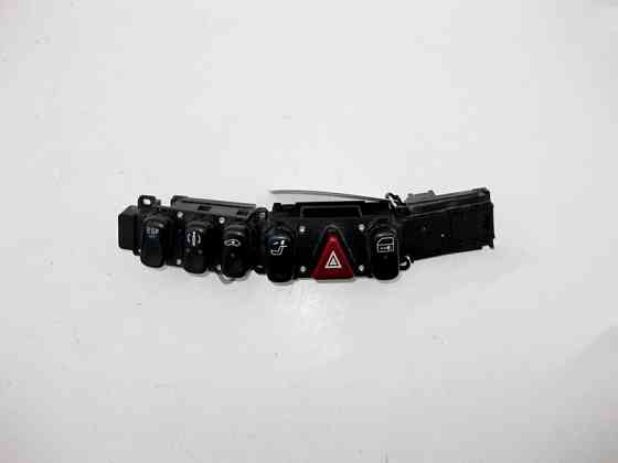 Mercedes-Benz  A2208215851 Блок кнопок аварійки, блокування дверей, "ESP", регулювання амортизаторів E-Class W220 Одеса