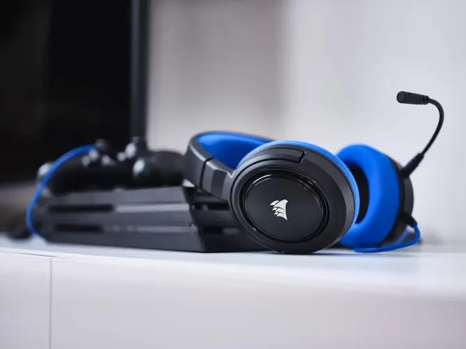 Гарнітура CORSAIR HS35 Stereo для ігор, дротова, знімний мікрофон, 3.5 мм, для ПК, PS5, Xbox, Switch, накладні ігрові навушники Київ - фото 7