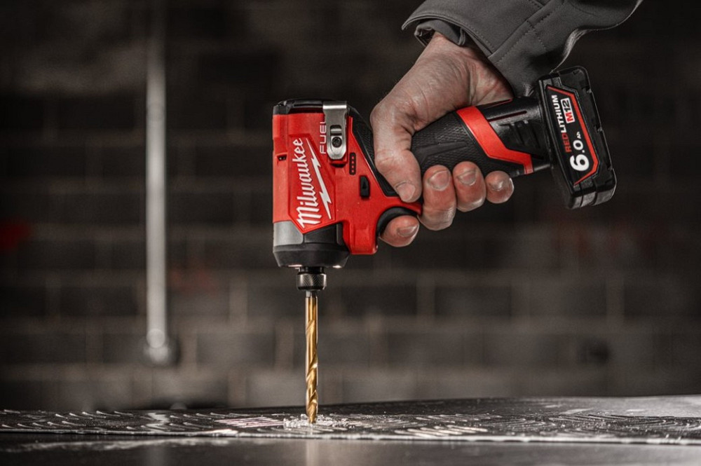 Гвинтокрут акумуляторний 1/4