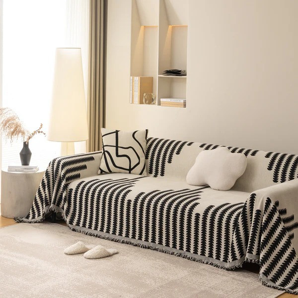 Плед покрывало для дивана и кровати,чехол накидка для мягкой мебели 180х230 см,бело-черный с узором Каменец-Подольский - изображение 4