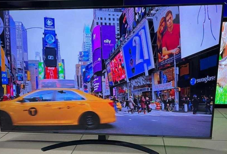 Телевизор Безрамный: 65 