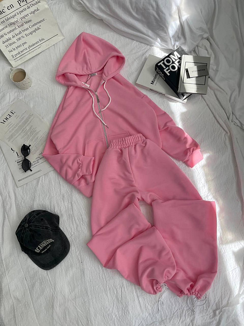 Женский прогулочный оверсайз костюм: кофта на молнии и штаны турецкая трехнить петля Барби Одесса - изображение 1