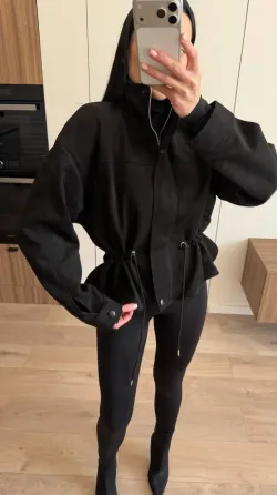 Женская замшевая куртка с талией Одесса