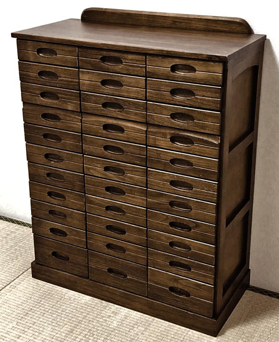 Комод тансу 