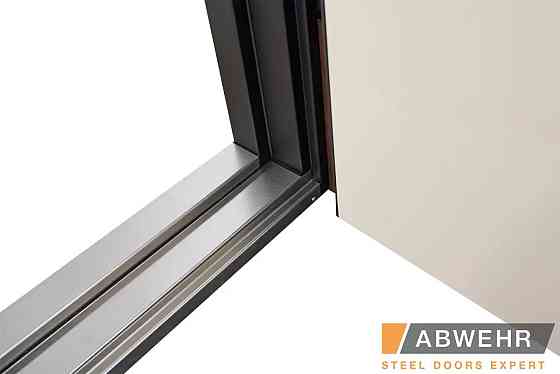 Двері вуличні, модель LP-12 Supreme ТЕРМОРОЗРИВ 3 контури ущільнення, дуб темний/ваніль Київ