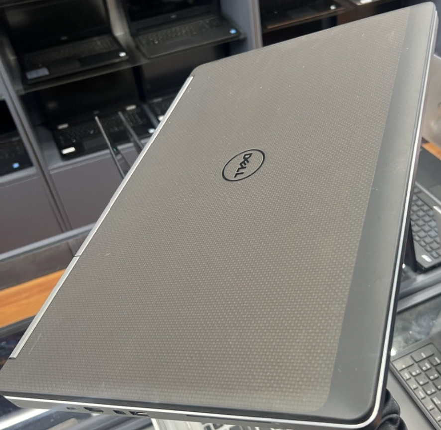 Ноутбук потужний із величезним екраном Nvidia 6Gb Inel i7 • Київ - фото 1