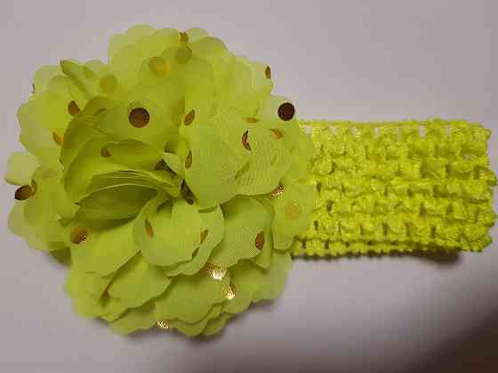 Детская повязка на голову кислотно-салатовая - окружность головы около 40-52см, диаметр цветка 9см Киев