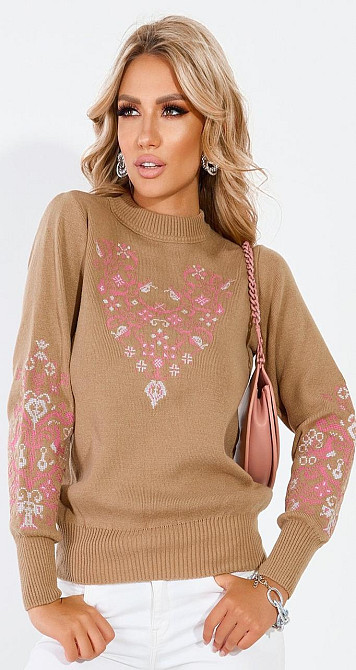 Свитер с вышивкой (46-48) Киев - изображение 1