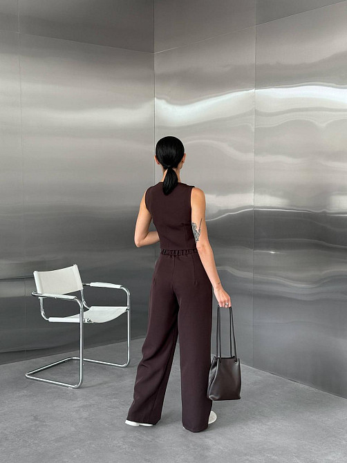 Женский классический брючный костюм двойка: жилет и брюки костюмка Одесса - изображение 6