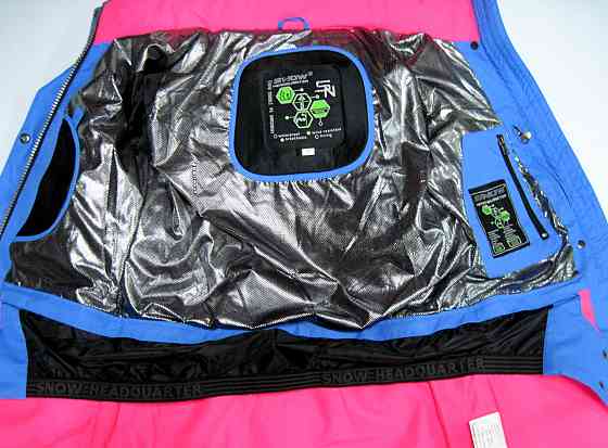 Зимняя женская удлиненная куртка 