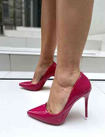 Comer Туфлі жіночі COMER малинові еко-лак каблук 11см 37р. (4963) Коломия