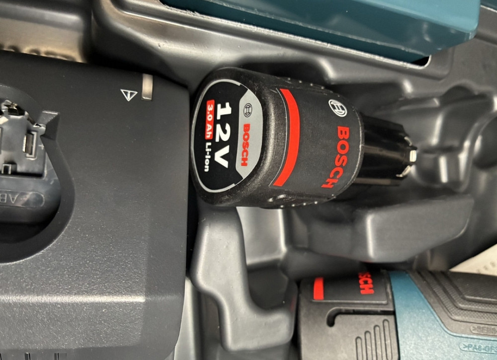 Дрель-шуруповерт Bosch Professional GSR 12V-35 FC Харьков - изображение 1