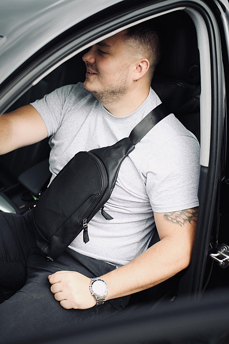 Чоловіча сумка-слінг із натуральної шкіри, сумка через плече SKILL Slow (Чорна) Суми - фото 1