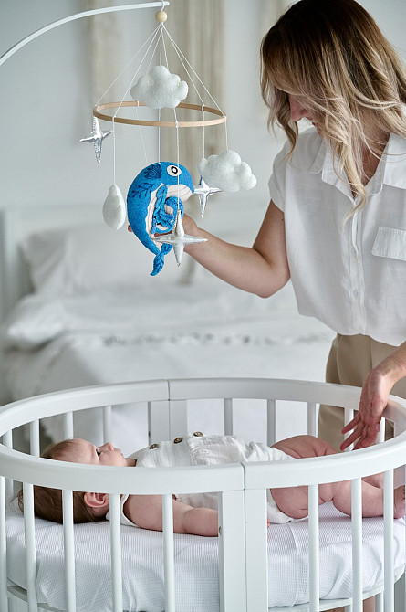 Дитячий музичний мобіль на ліжечко для немовлят WooolyWool «Мамина радість» з 35 мелодіями Київ - фото 5