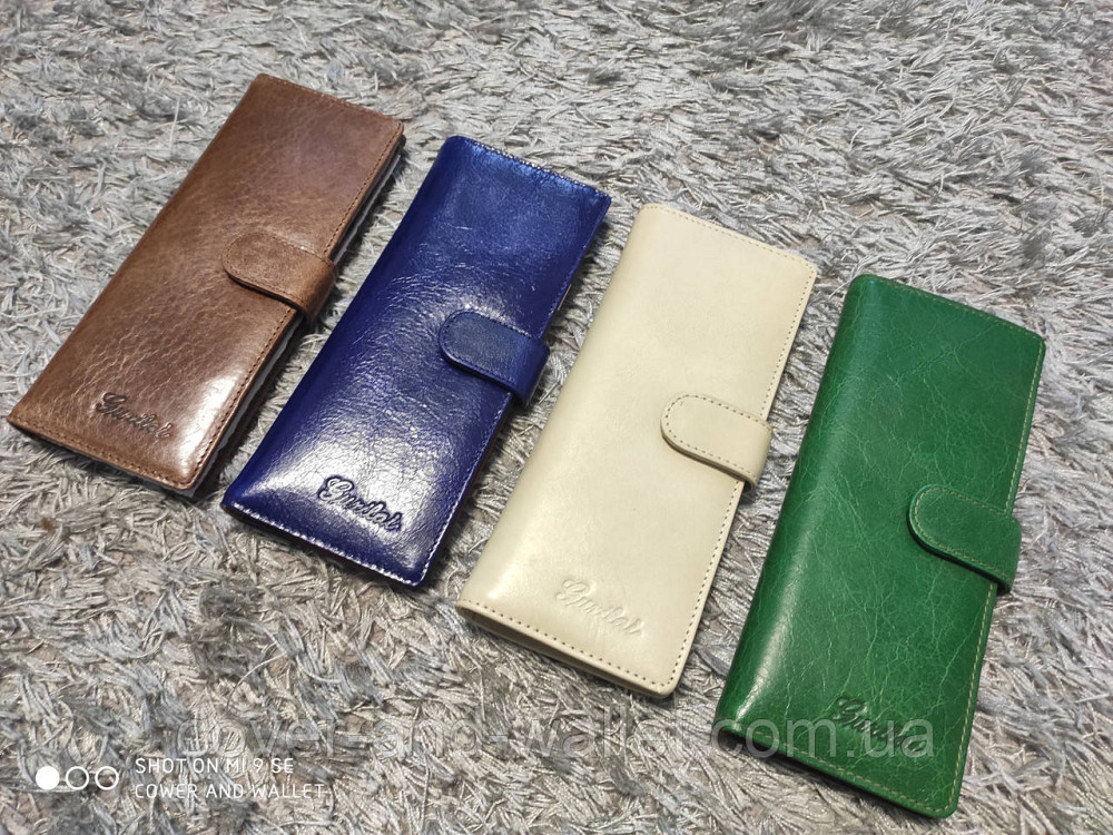 Містка жіноча шкіряна кредитниця на багато карток зеленого кольору Guxilai Київ - фото 7