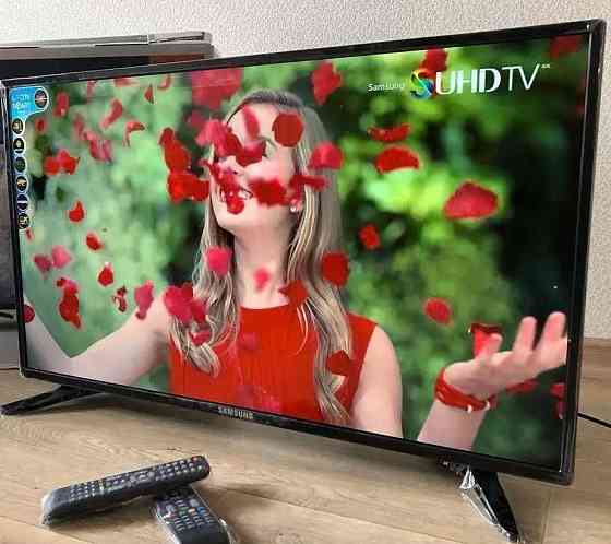 Телевізор Samsung 42" 4K Smart TV T2 (2023) Android 13.Корея Харків