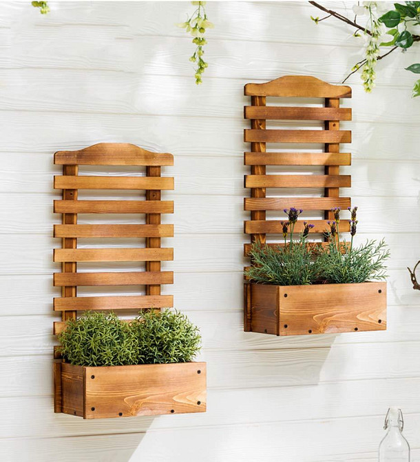 Полка настенная для цветов 