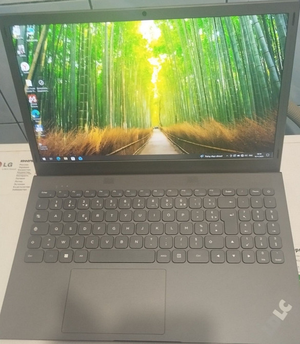 4К Экран IPS OLED 4 Ядерный Процессор SSD 1000 ГБ Киев - изображение 5