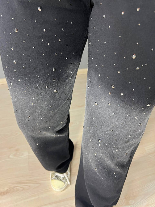 Костюм женский YUJIE YISHANG 7219 вареный тай дай футболка с брюками в камнях черный, черный, XL Одесса - изображение 7