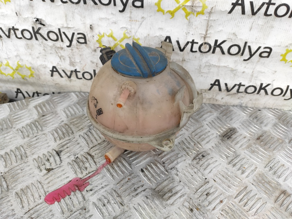 Розширювальний бачок VW Caddy 2004-2010 (1K0121407A) Ковель - фото 1