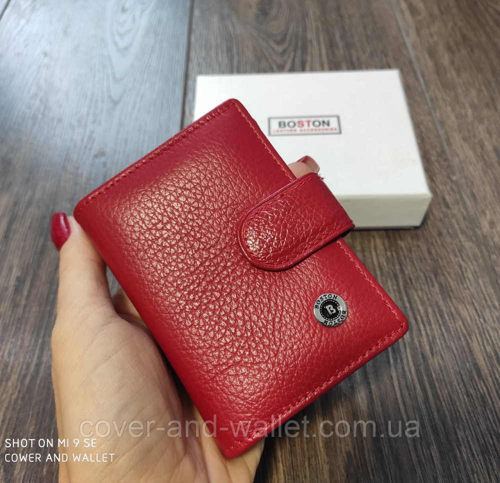 Жіноча шкіряна кредитница для пластикових карток червоного кольору ST Leather Київ - фото 1