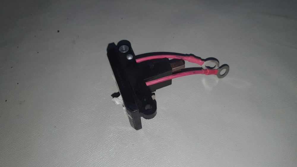 Регулятор напряжения ВАЗ-2123. 933.3702-04. Харьков - изображение 1