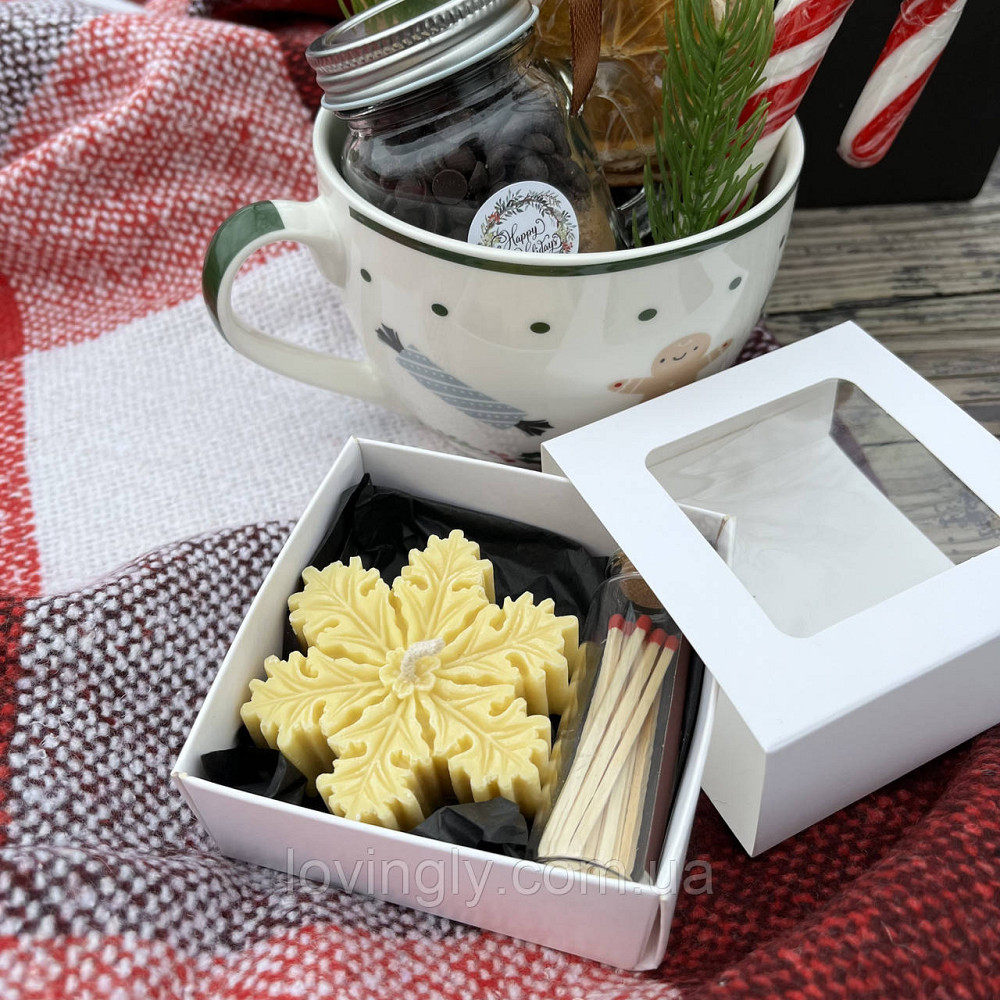 Компактний новорічний набір: чашка, гарячий шоколад, солодощі, свічка Сніжинка Ірпінь - фото 3