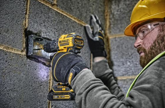 Професійний дриль-шурупокрут акумуляторний безщітковий DeWALT DCD708N : без АКБ, 65Нм (DCD708N) Київ