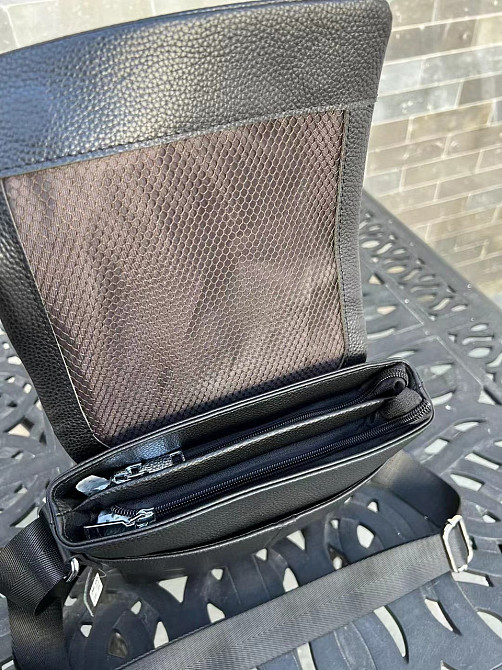 Чоловічі шкіряні сумки з натуральної шкіри Чорний месенджер Tiding Bag Шкіряний месенджер чоловічий Київ - фото 6