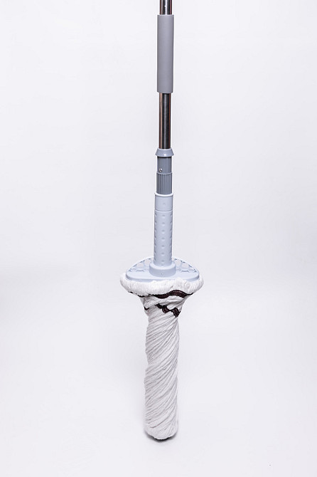 Швабра з класичною круглою насадкою для вологого прибирання підлоги, підходить для плитки, ламінату HP-35015-15 Коломия - фото 6