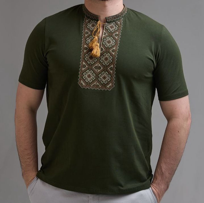 Мужская футболка вышиванка цвета хаки с орнаментом 4XL Киев - изображение 1